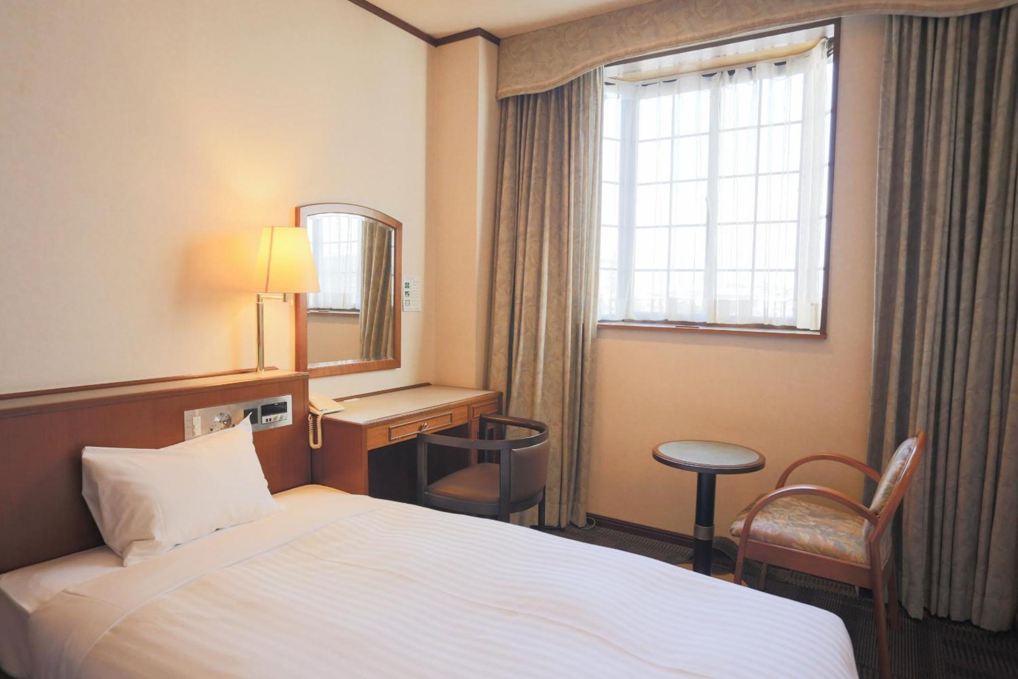 Hotel Castle Inn Szuzuka Kültér fotó
